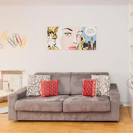 Porta Susa By Home4holidays Appartement Turin