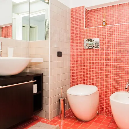 Porta Susa By Home4holidays Appartement Turin