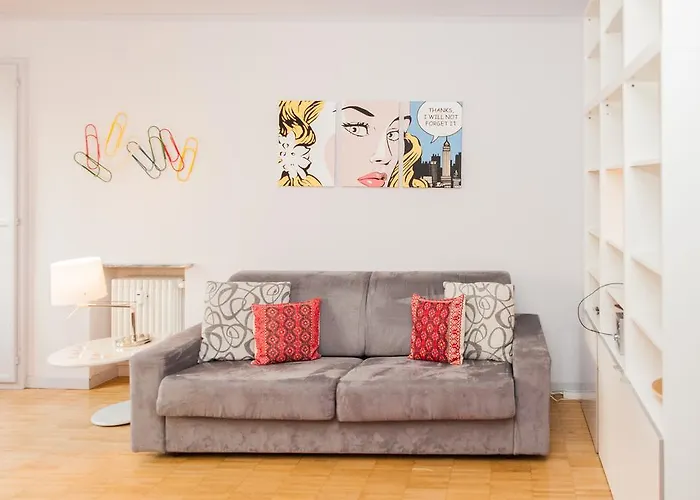 Porta Susa By Home4holidays Apartman Torino